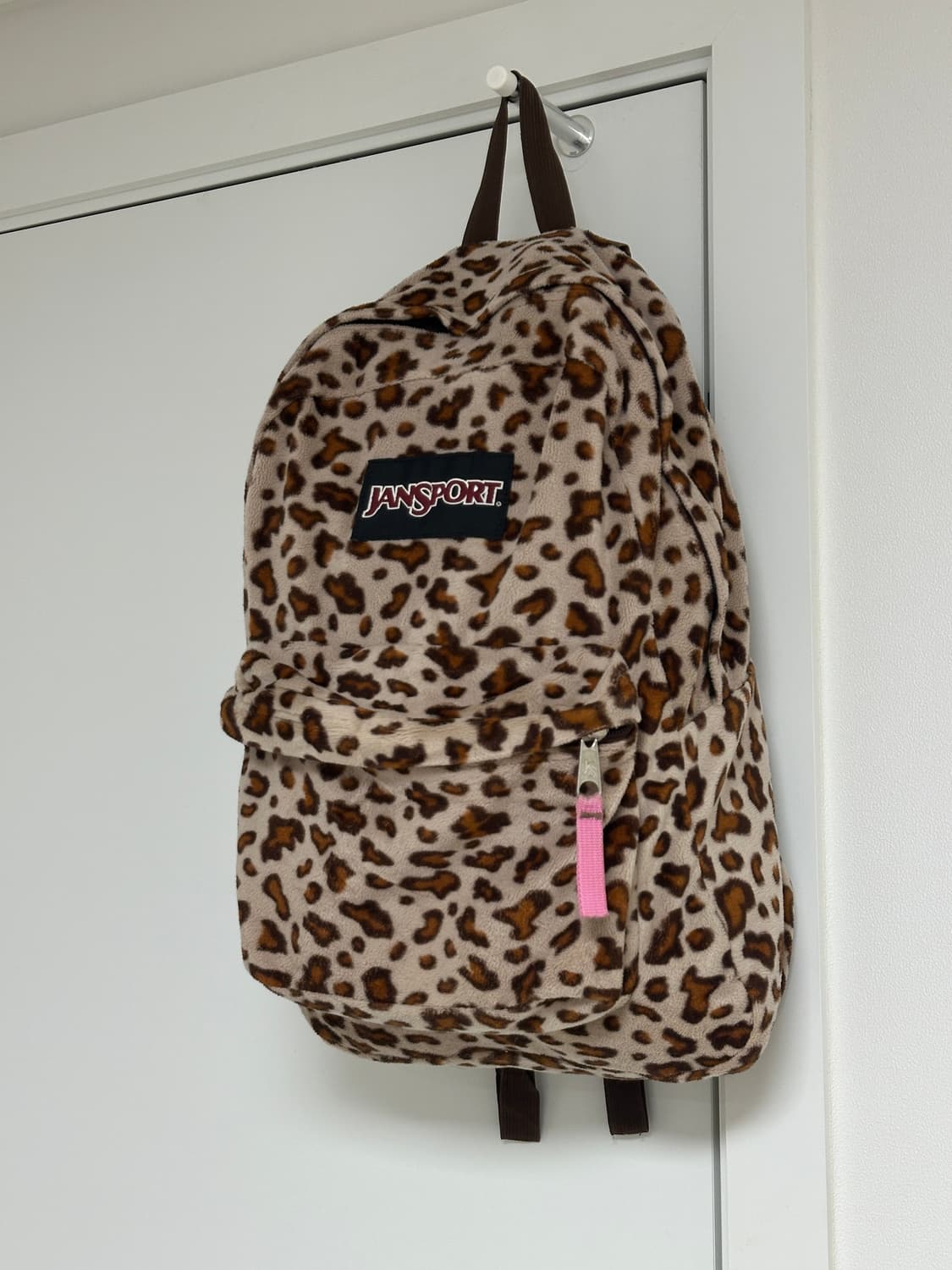 잔스포츠 레오파드 호피 백팩 상품이미지2