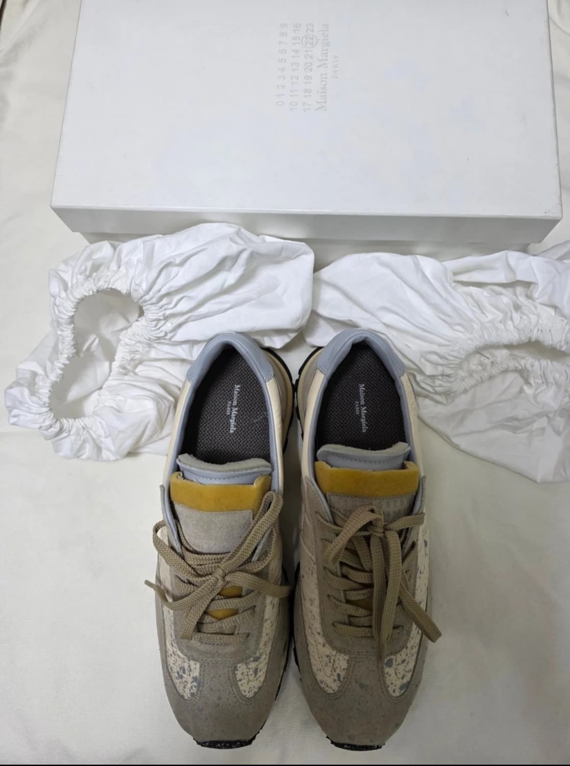 메종마르지엘라 페인팅 스니커즈 정품 상품이미지1