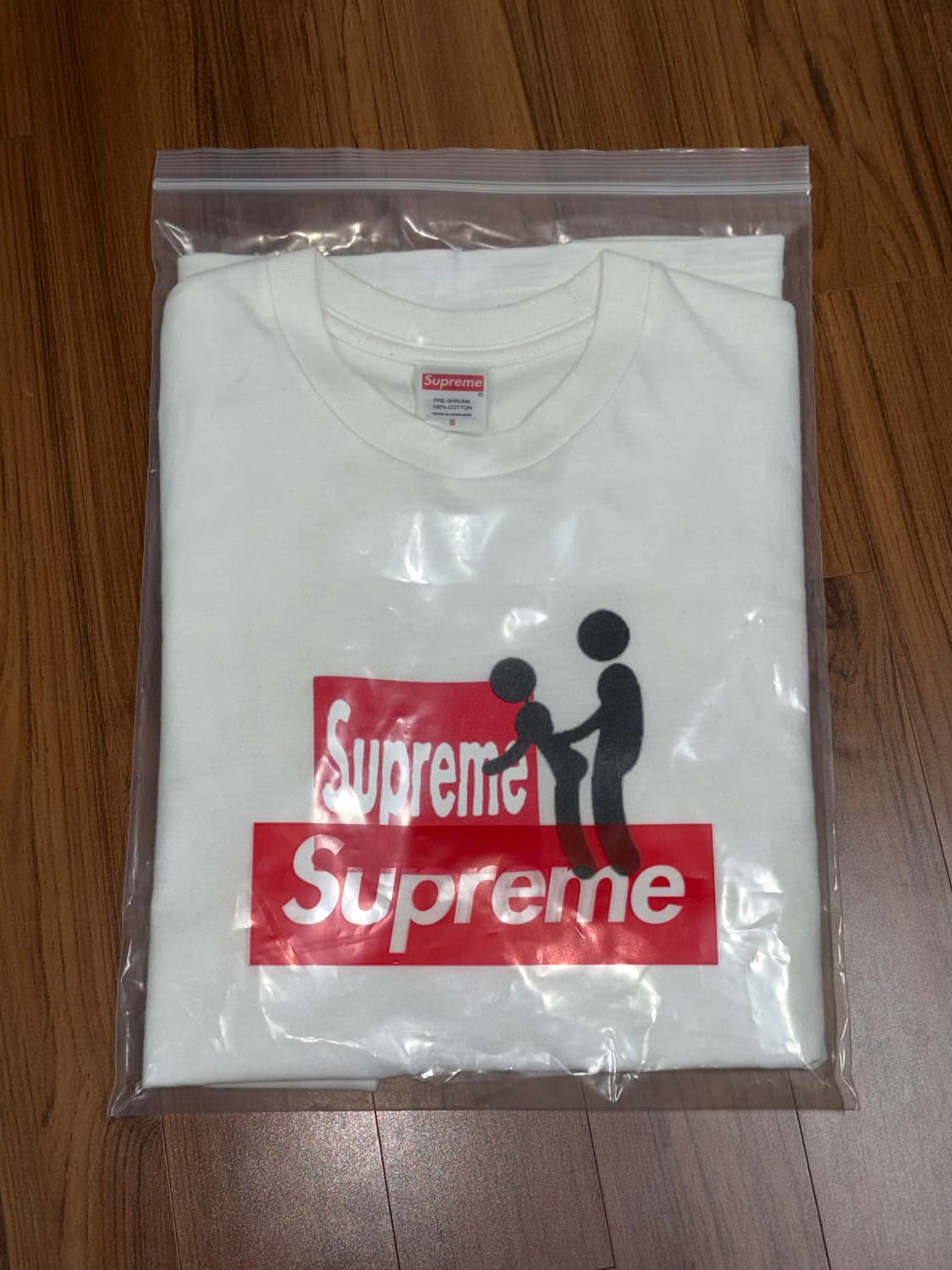 슈프림 스틱 티셔츠 화이트 25FW 상품이미지1