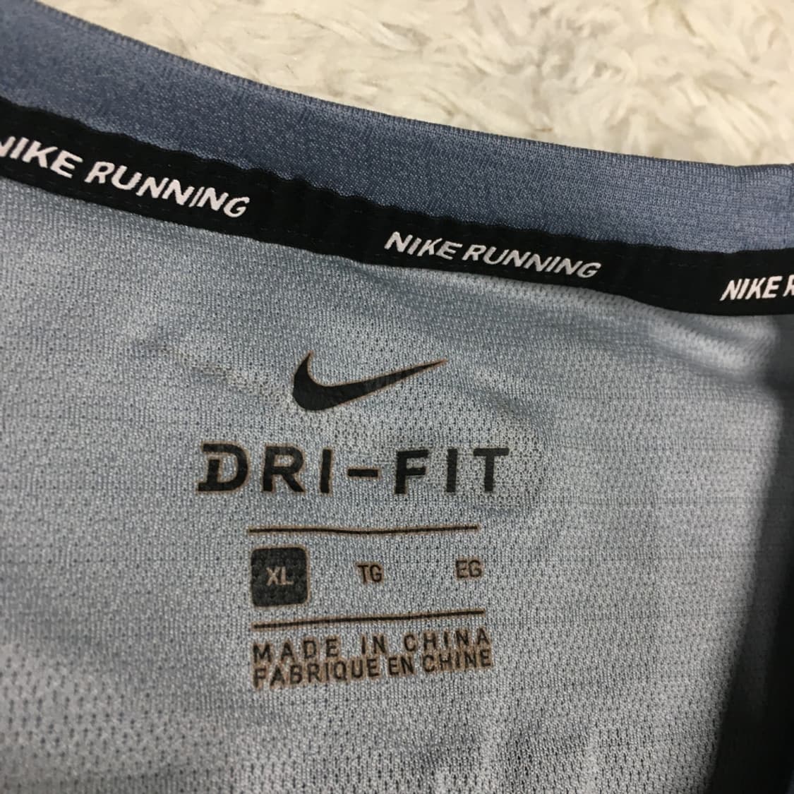 나이키 기능성 반팔티 FF11 상품이미지2