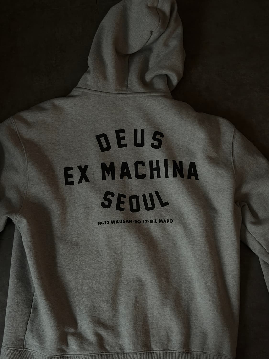 데우스 서울 후드집업 상품이미지1