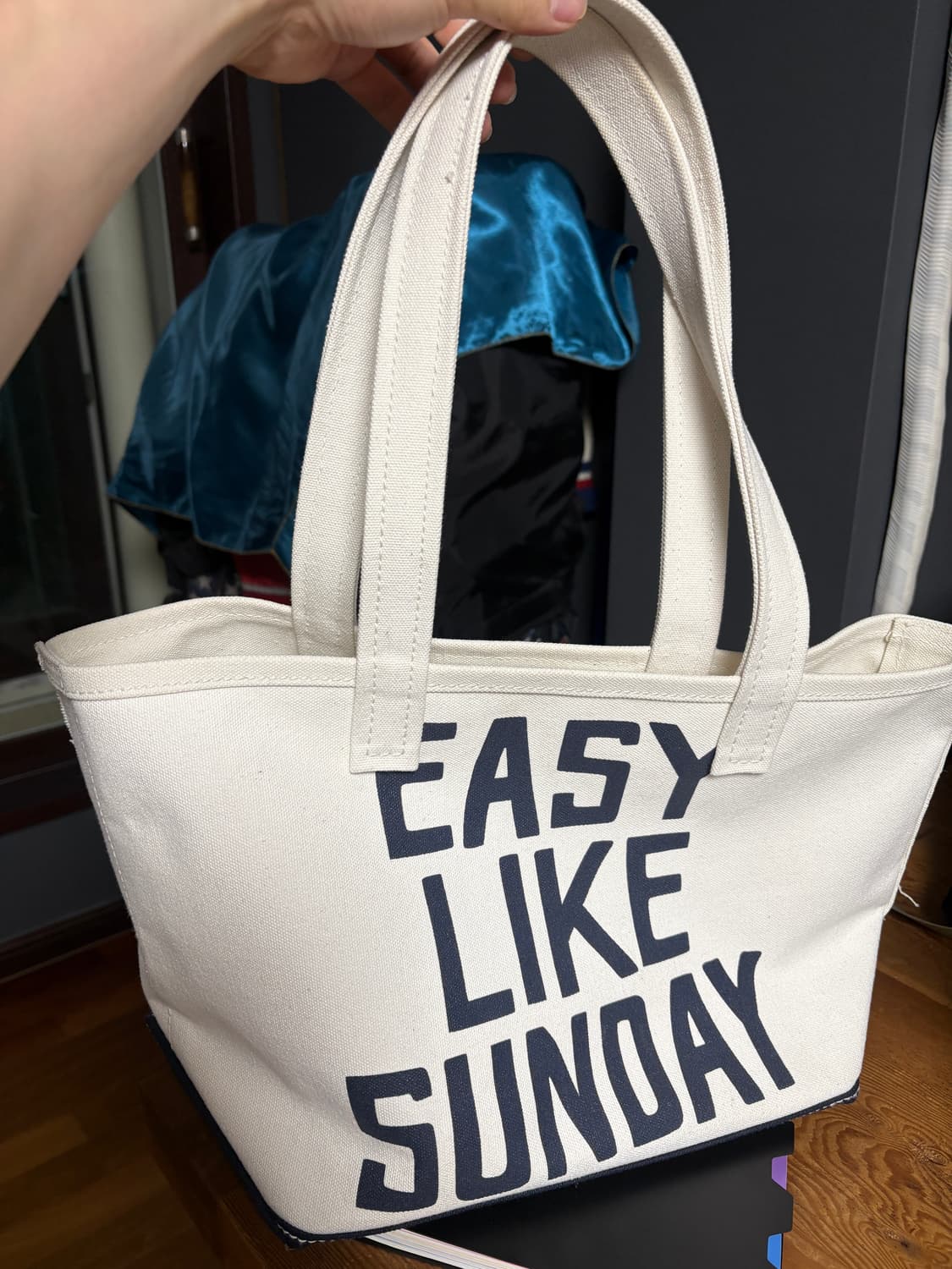 컬렉트 피시스 토트백 상품이미지4