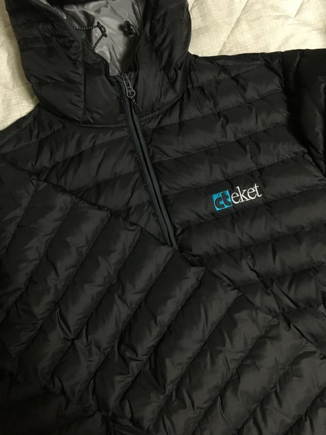 테켓 경량패딩 L사이즈 상품이미지1