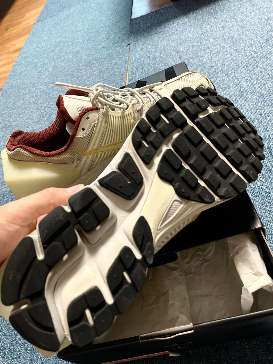 풀구성품) 나이키 x a-cold-wall 줌 보메로 5 (270SIZE 상품이미지6