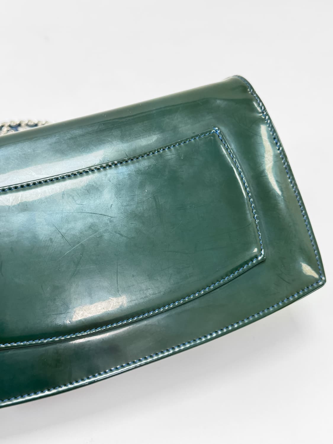 샤넬 페이던트 CC 로고 체인 크로스백 상품이미지6