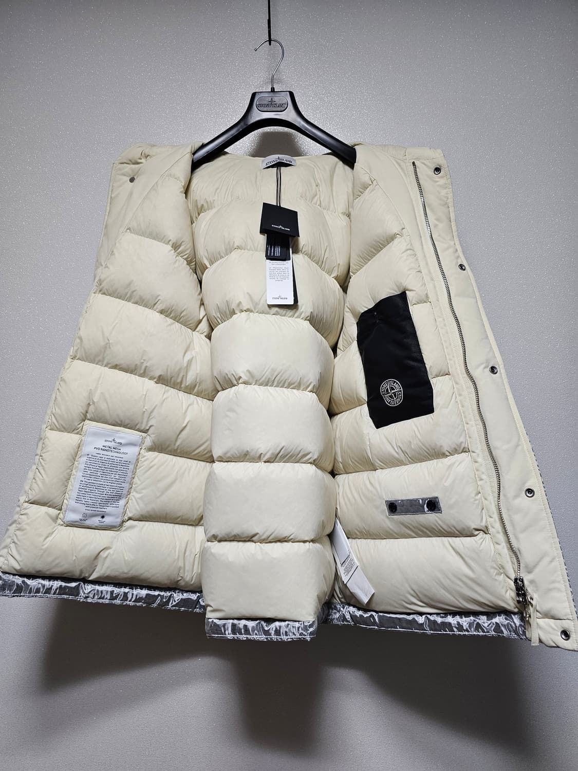 스톤아일랜드 메탈 메쉬 PVD 나노테크놀로지 패딩 자켓 (새 상품) 상품이미지5