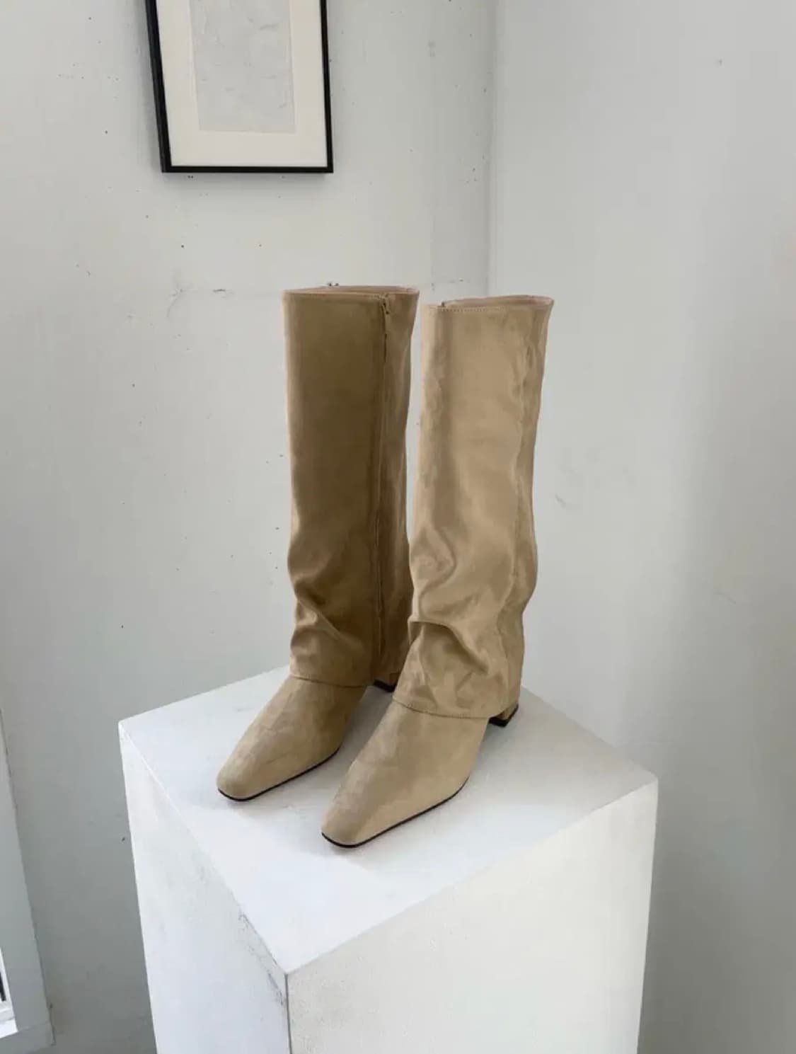 이너뮤트 스웨이드 폴드 부츠  상품이미지1