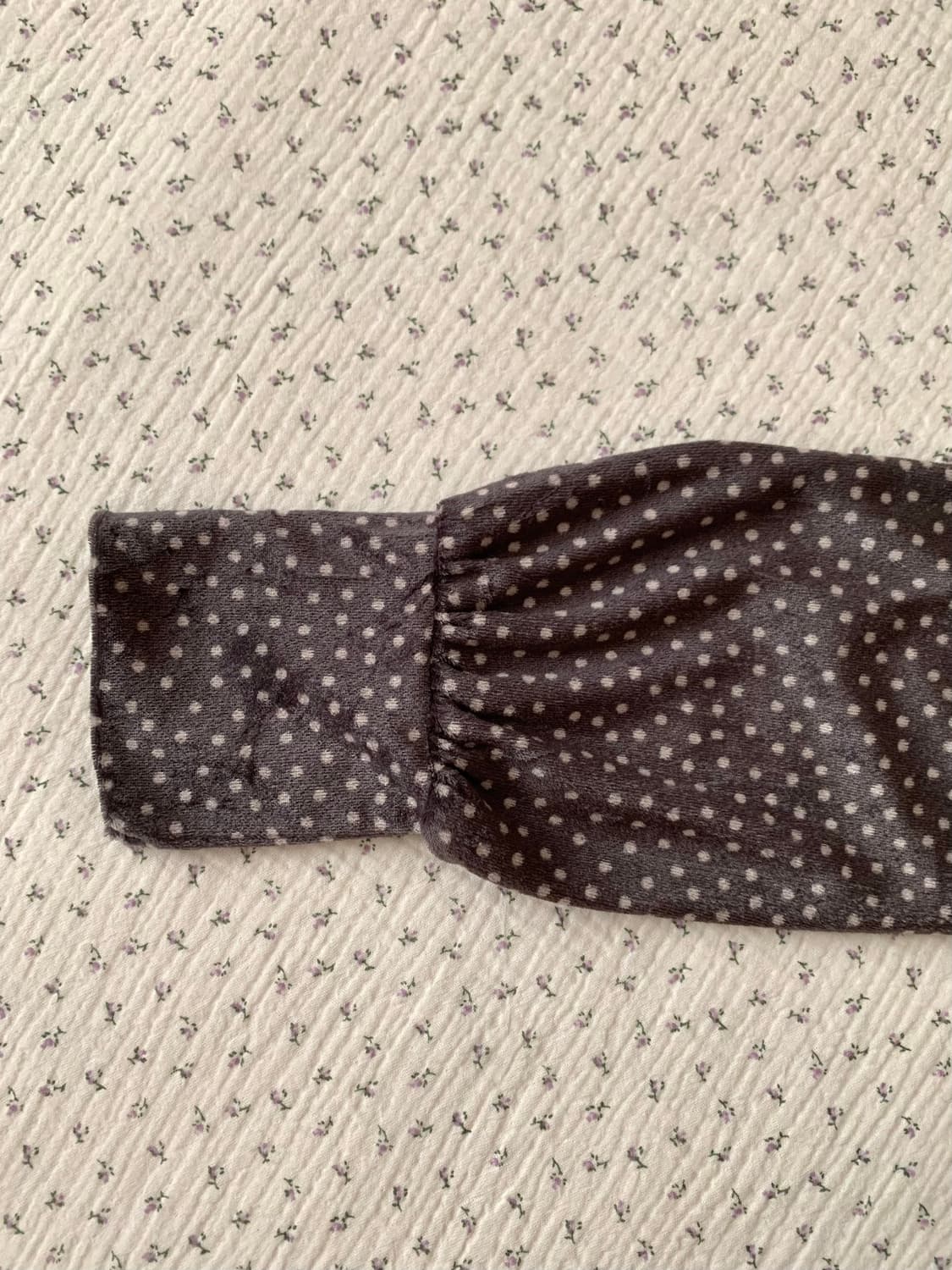 벨벳 도트 폴라티 상품이미지4