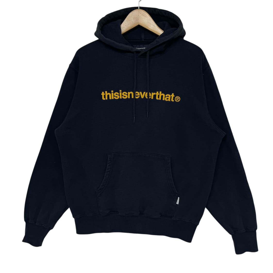 디스이즈네버댓 자수 아치로고 후드티 상품이미지1