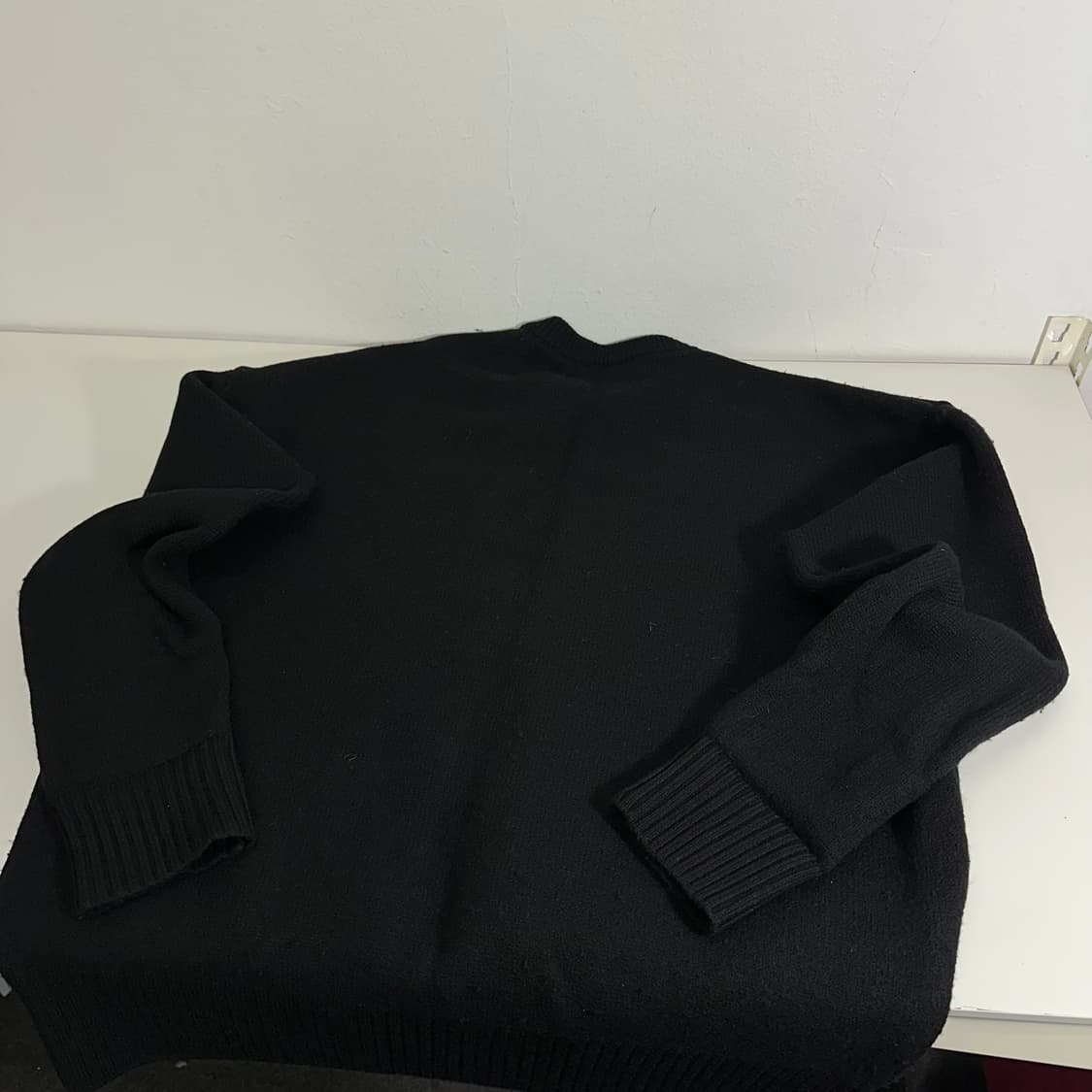 100-105 아미 AMI 블랙 빅하트 니트 상품이미지5