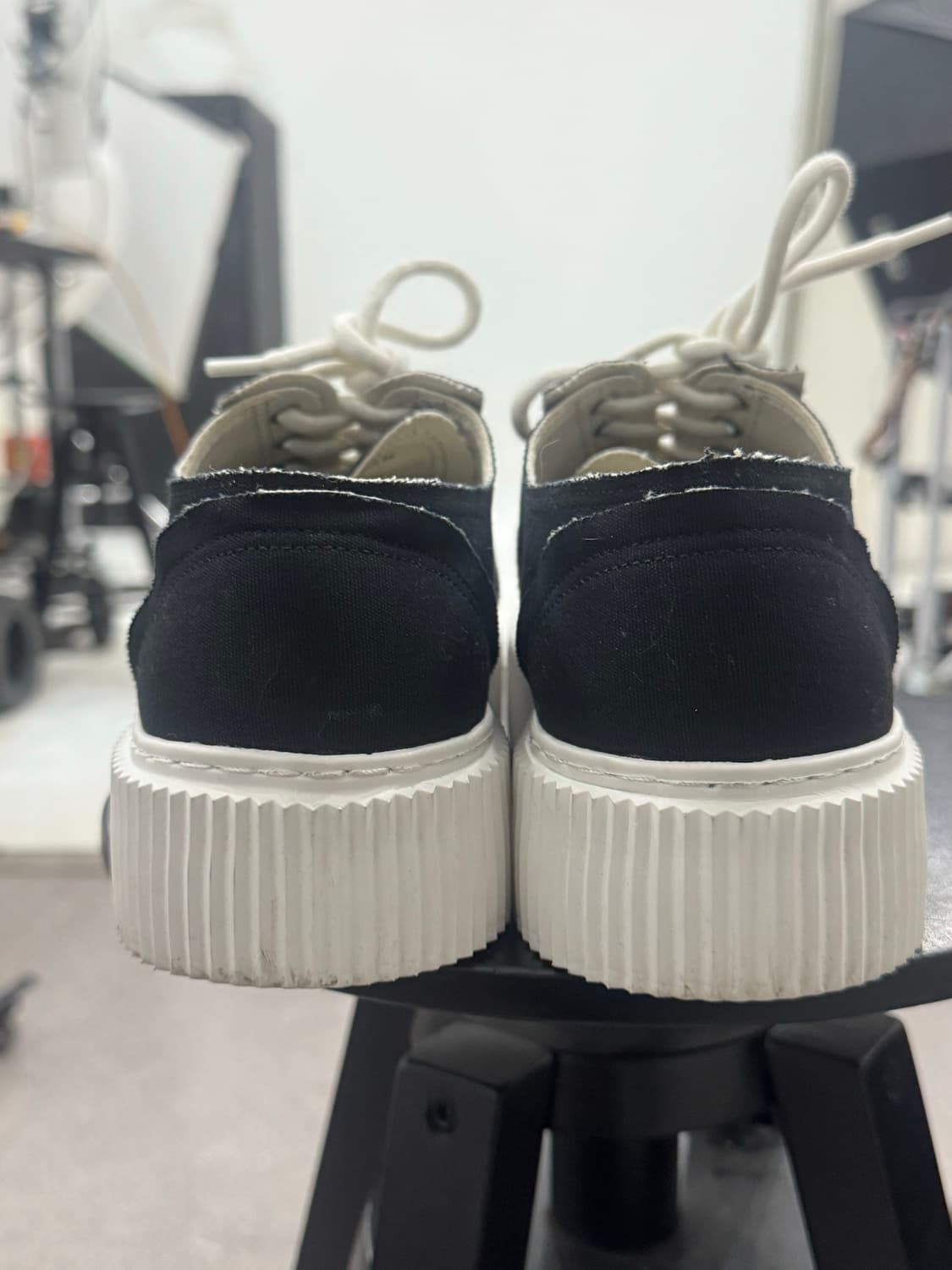 언더커버리즘 블랙 로우탑 스니커즈(260mm) 상품이미지6