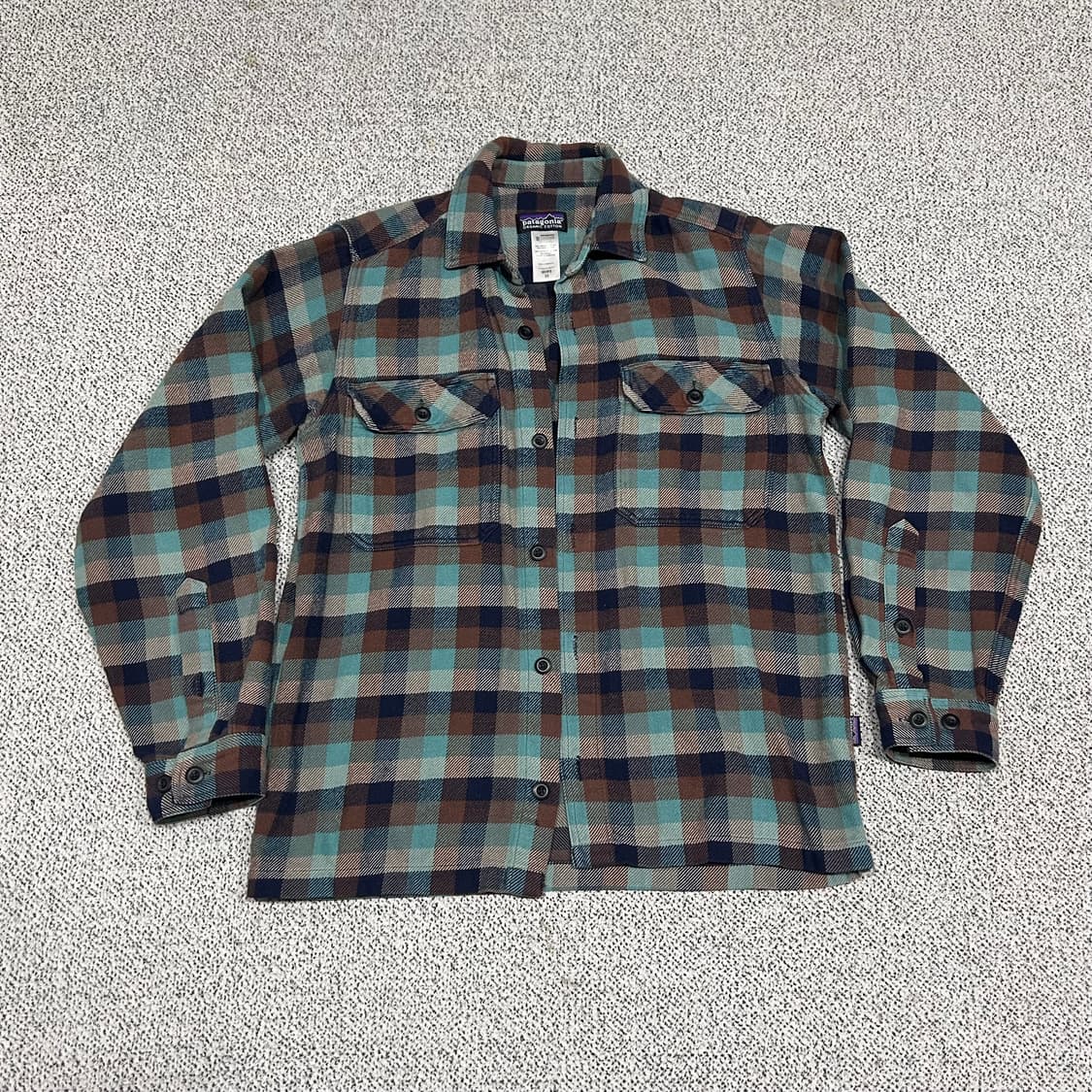 파타고니아 셔츠 상품이미지1