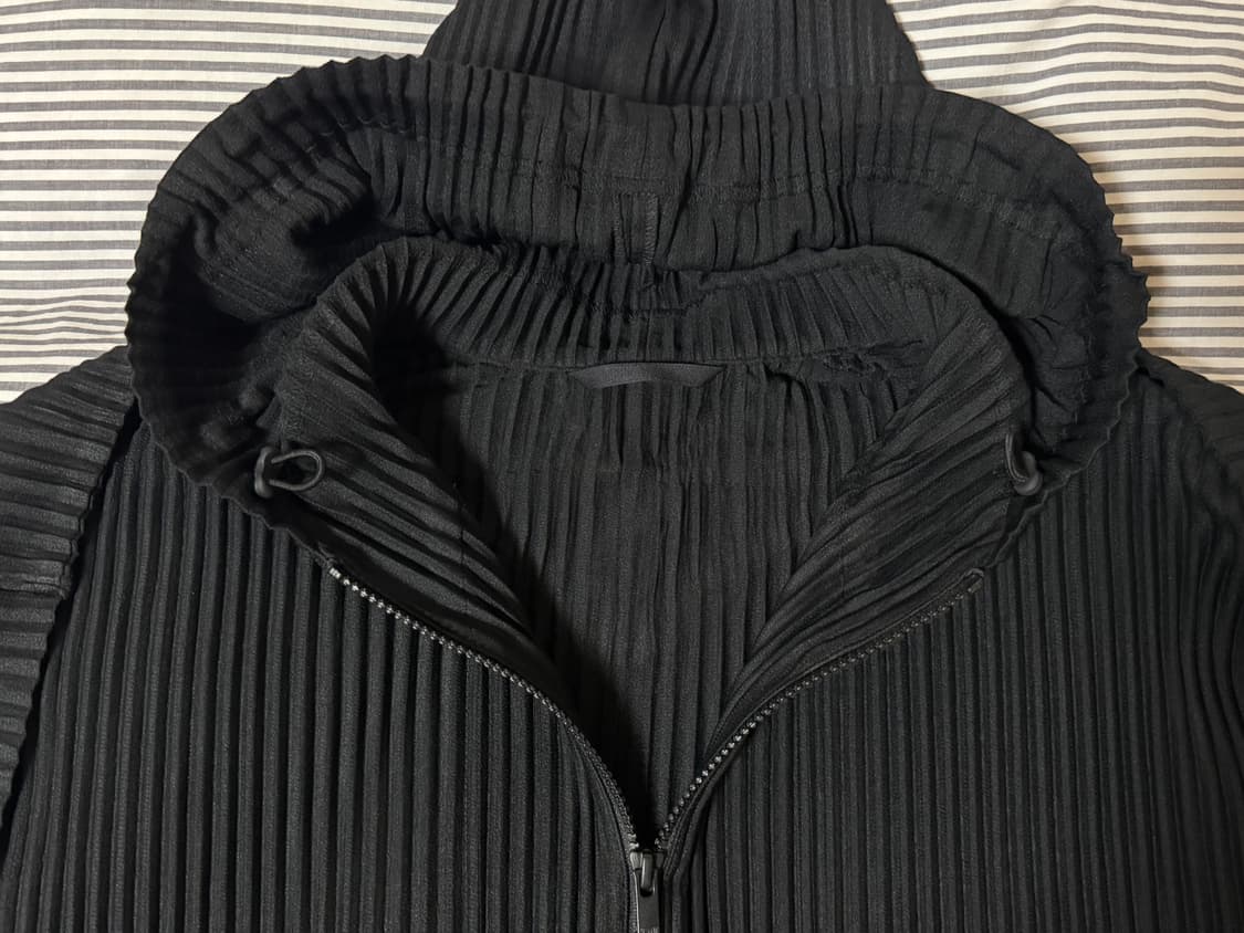 이세이미야케 옴므플리세 집업 후드 상품이미지3