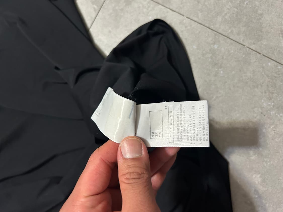 다이나핏 블랙컬러 나일론 기능성 숏슬리브 105siz 상품이미지5