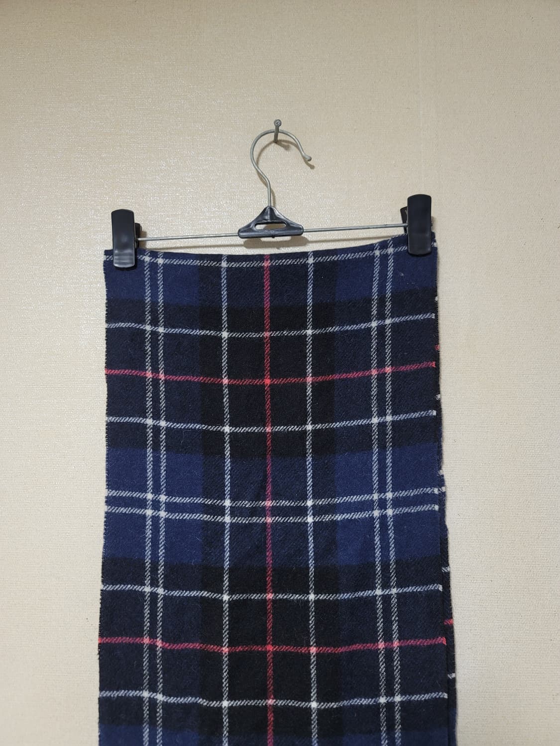 바버 네이비 타탄체크 머플러 상품이미지2