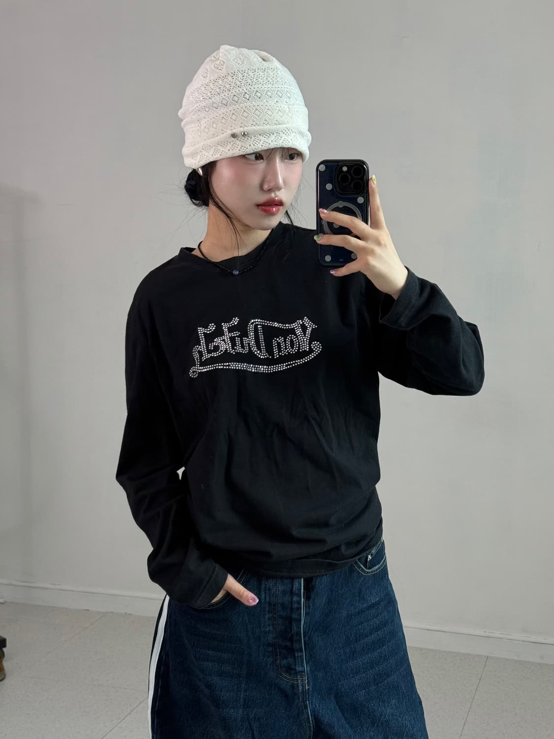 본더치 블랙 큐빅 롱슬리브 상품이미지3