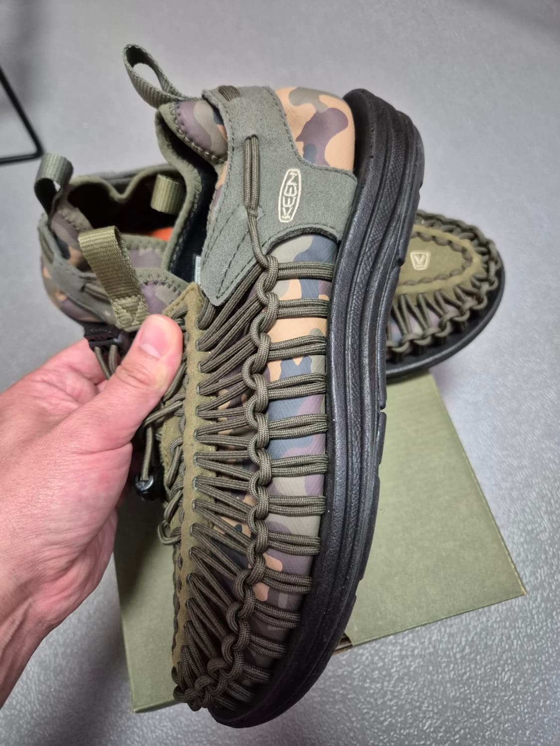 KEEN 킨 유니크 HT  올리브 카모 KN1019953J3
265mm 상품이미지2