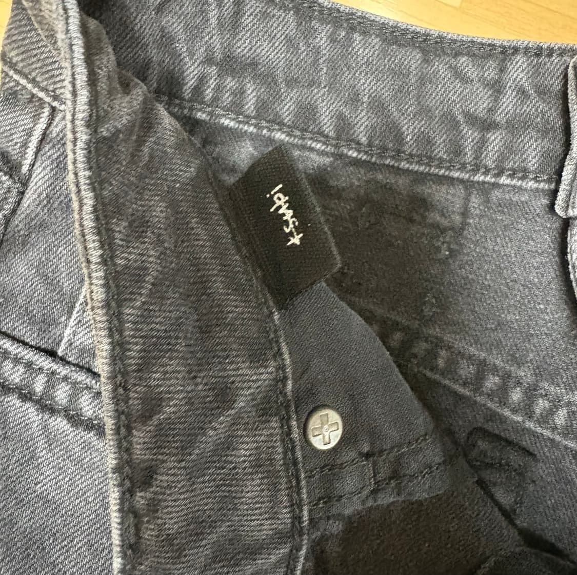 [Ksubi] Black Hi Line Denim Shorts 상품이미지7