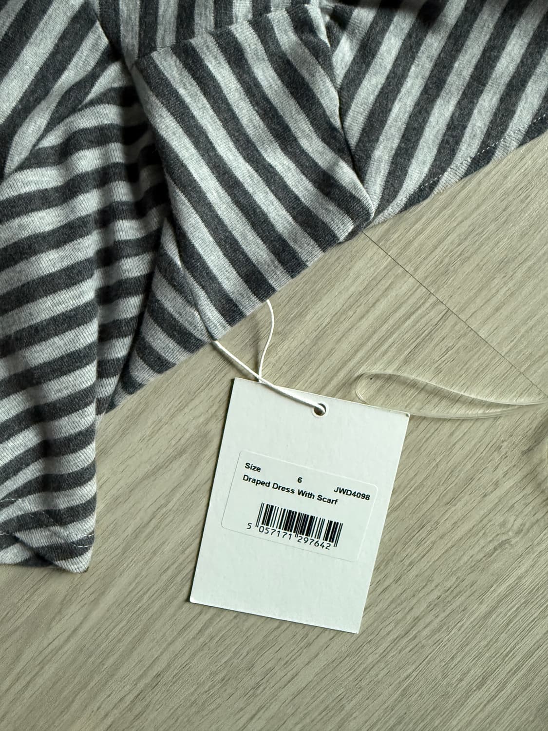 제이디드 런던 원피스 새상품 상품이미지7