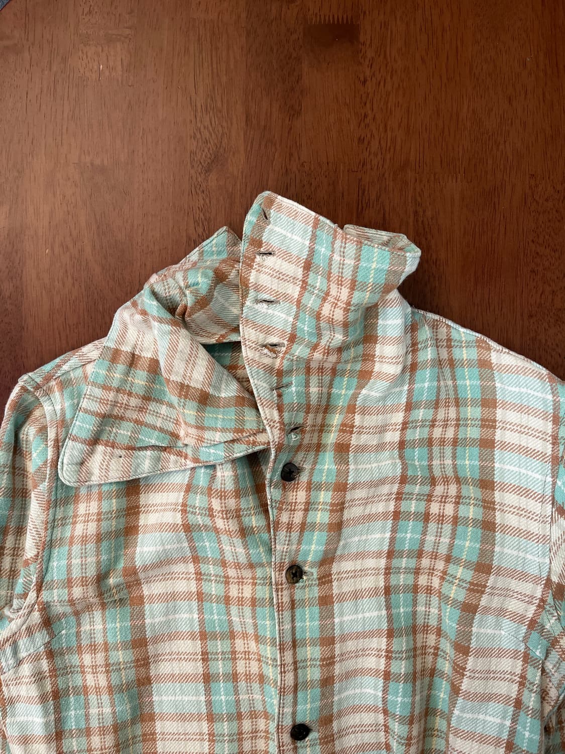 캐피탈 체크 하이넥 셔츠 블라우스 상품이미지4