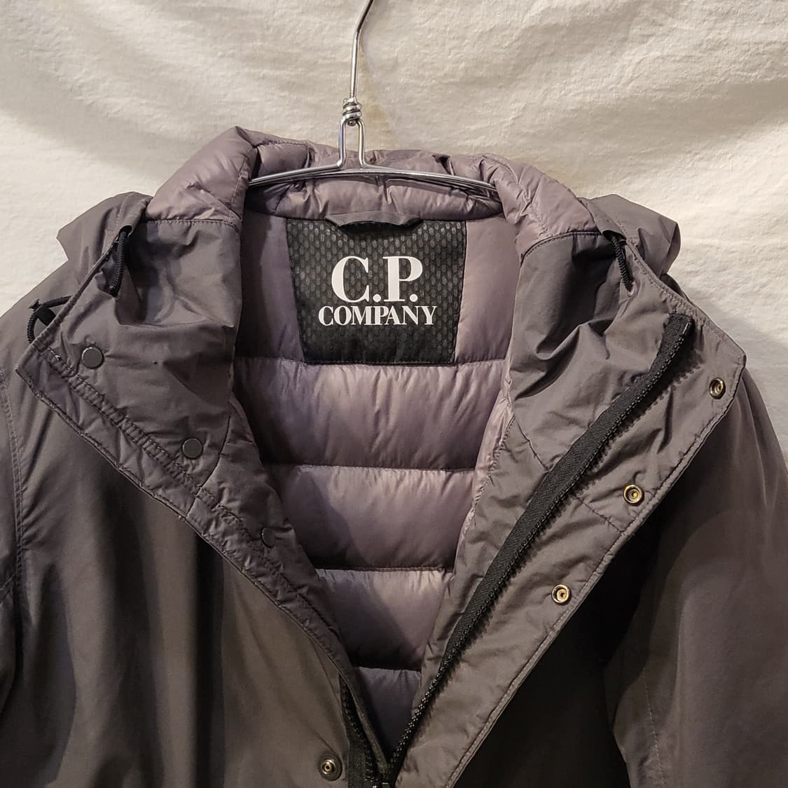 CP Company 씨피컴퍼니 마이크로엠 롱 다운 패딩 자켓 상품이미지2