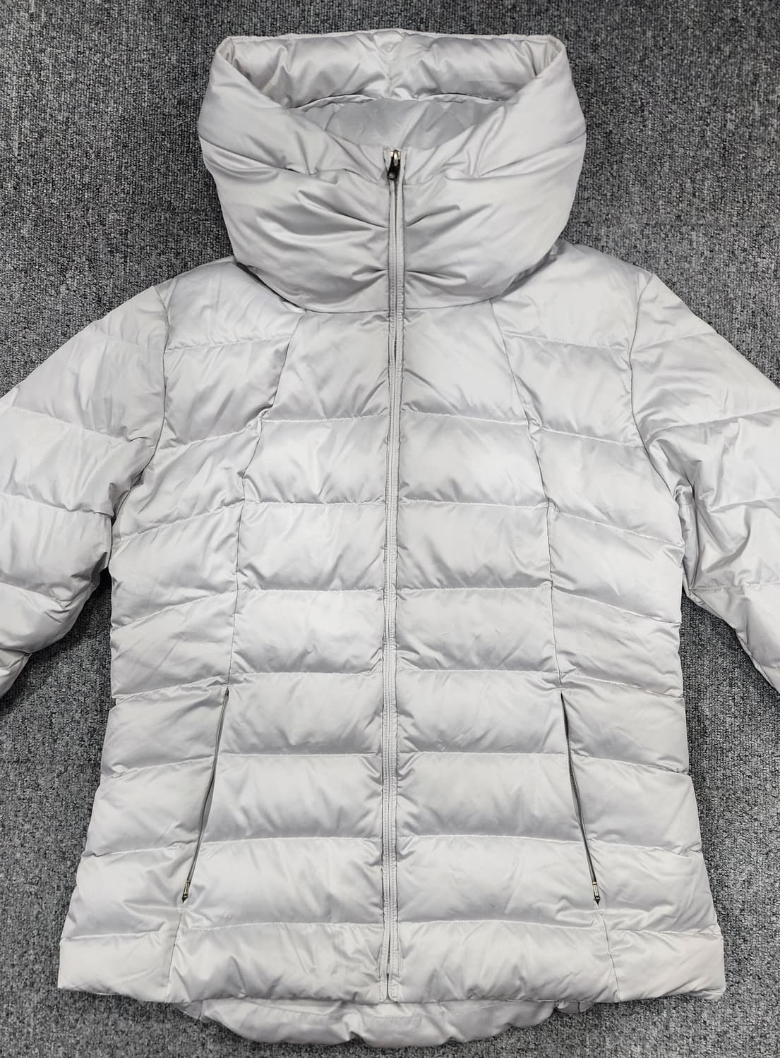 파타고니아 다운타운 푸퍼 후디 패딩 M 상품이미지4