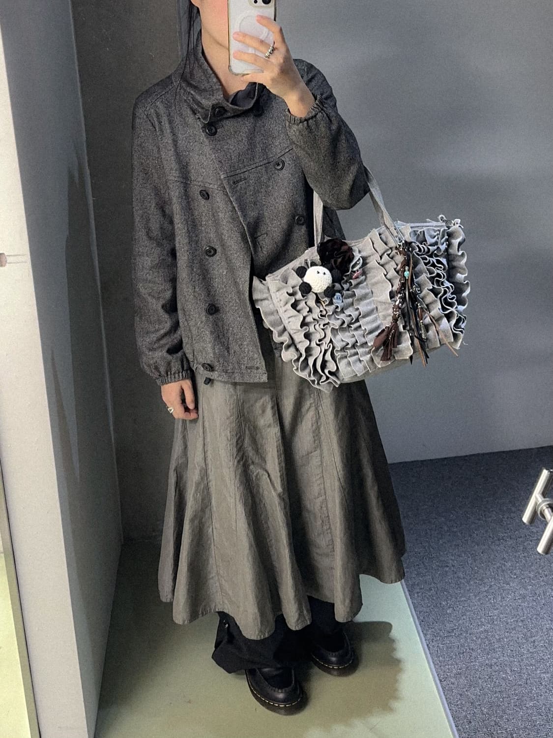 silky gray button skirt 상품이미지3