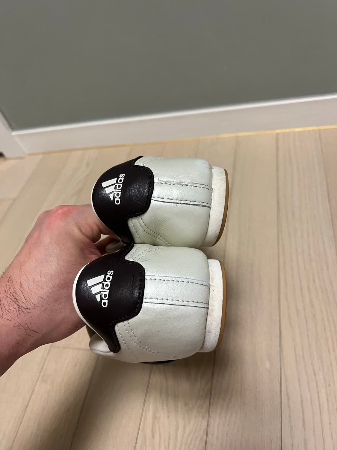 아디다스 태권도화 슬립온 사이즈 275 5만원에 판매합니다. 상태 사진  상품이미지3