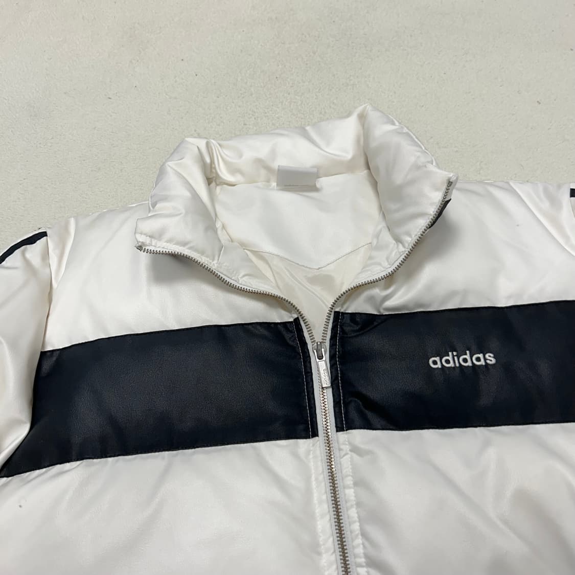 아디다스 00‘s 패딩 상품이미지2