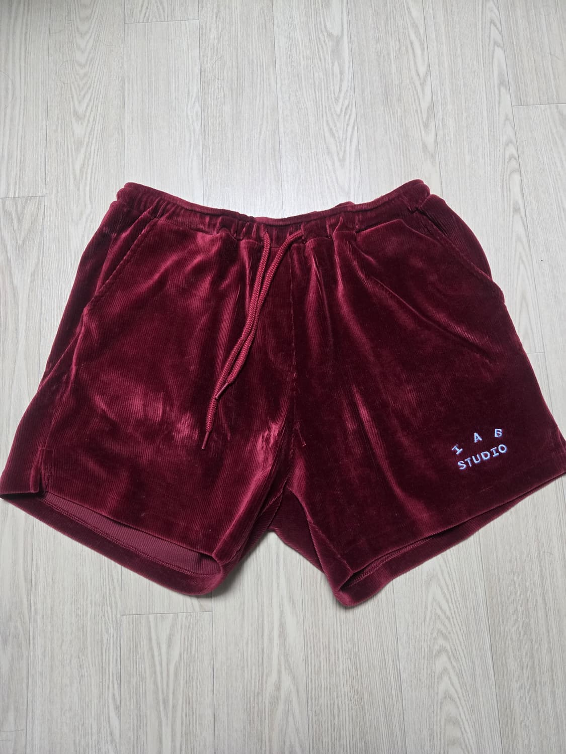 아이앱 버건디 쇼츠 XL 상품이미지1