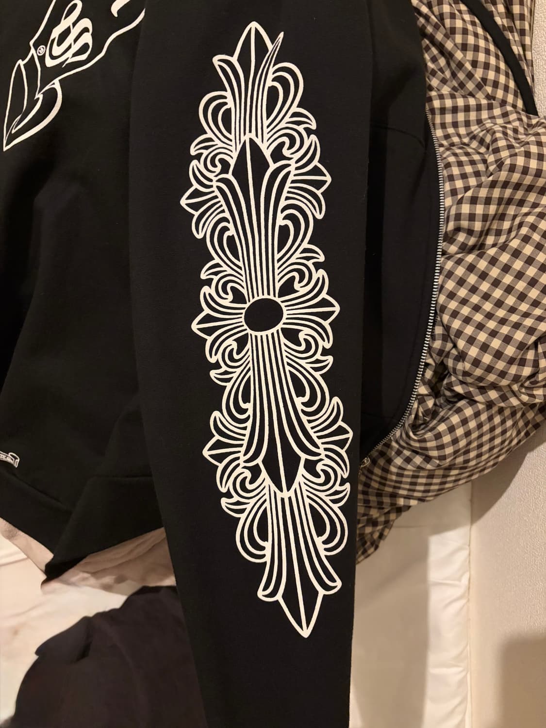 크롬하츠 홀스슈 플로랄 플리스 후드집업 블랙 XL 상품이미지2