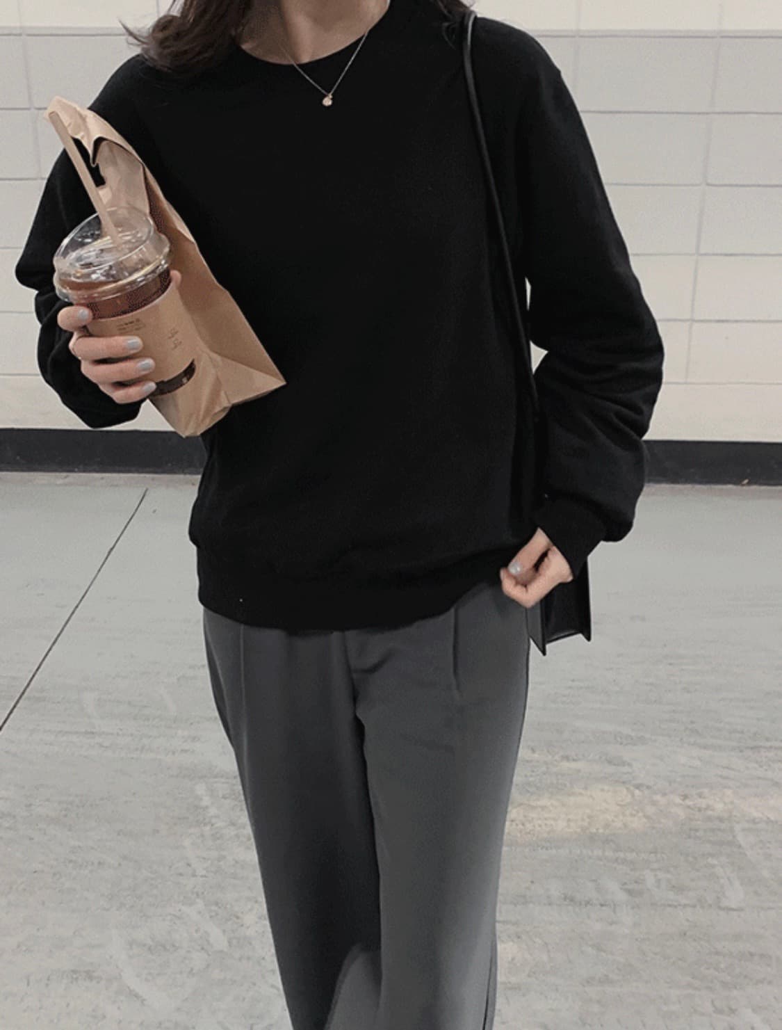 (미개봉, 새상품) 슬로우앤드 라이프 조거 맨투맨 세트 트레이닝 운동복  상품이미지2