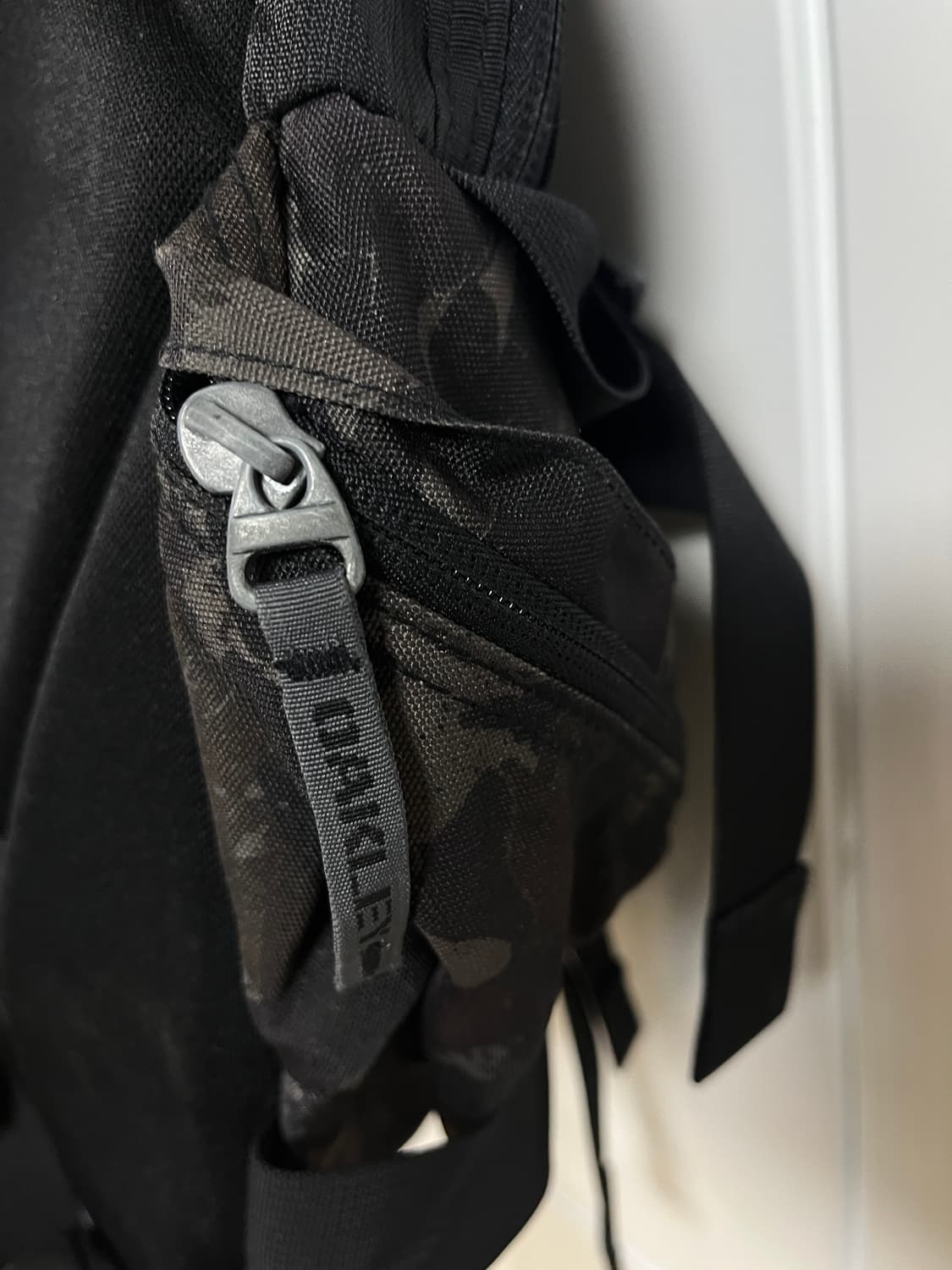 오클리 아이콘 카모 백팩,배낭 상품이미지7