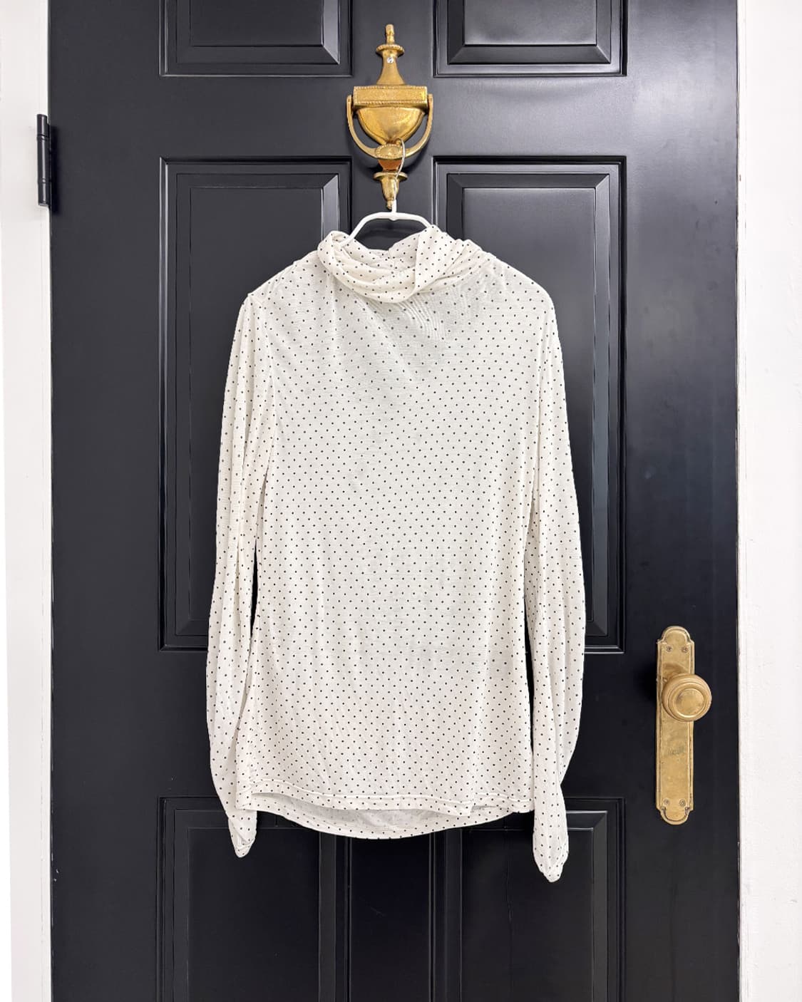 uniqlo polka dots layered heattech top 상품이미지1