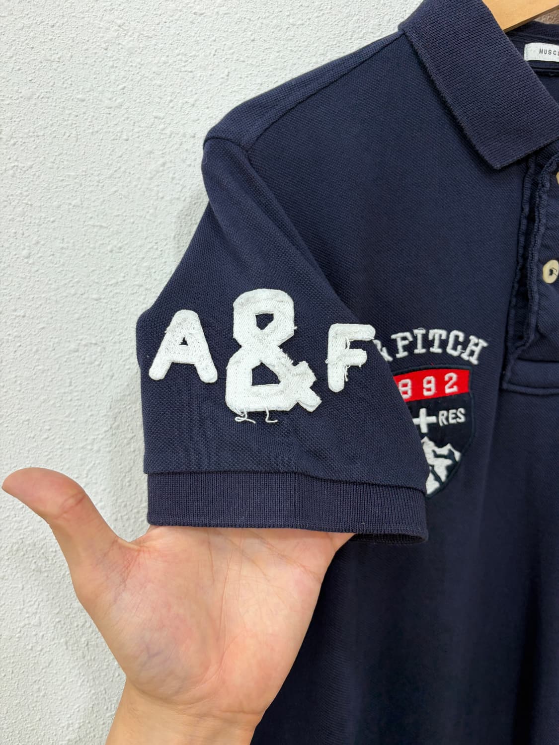 Abercrombie 인디언 자수 PK 카라 반팔티 상품이미지3