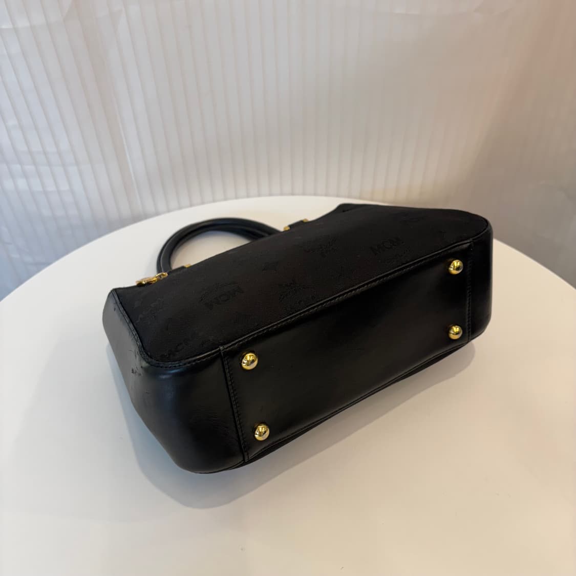 정품 MCM 금장 패브릭 토트백     상품이미지7