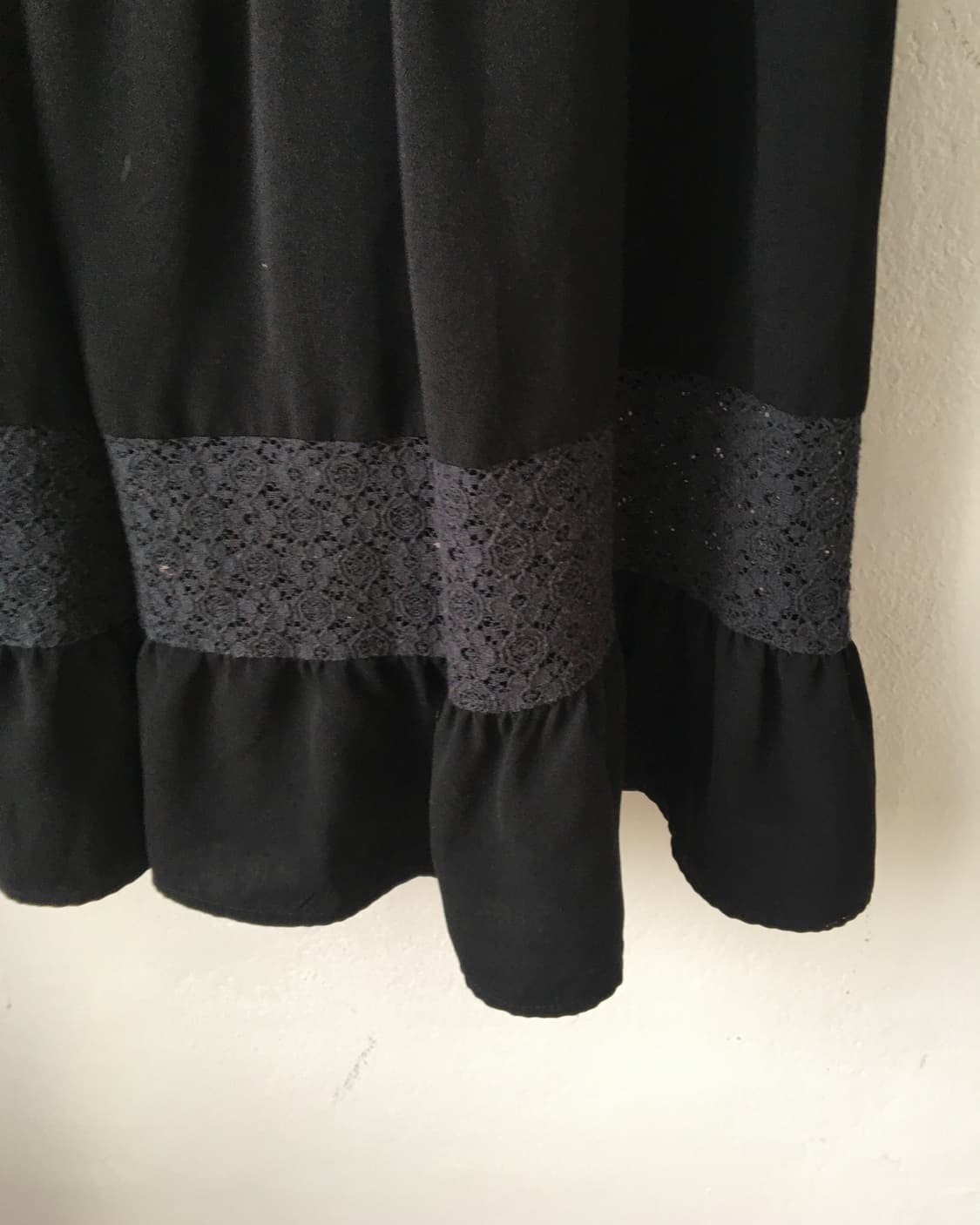 Lace point layer long skirt 상품이미지2