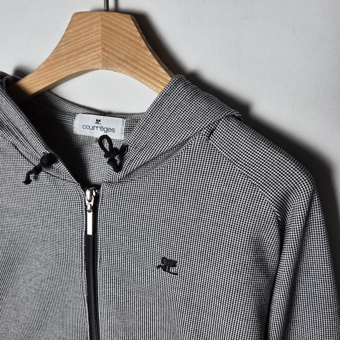 [Courreges] 꾸레쥬 체크 로고 후드집업 상품이미지3