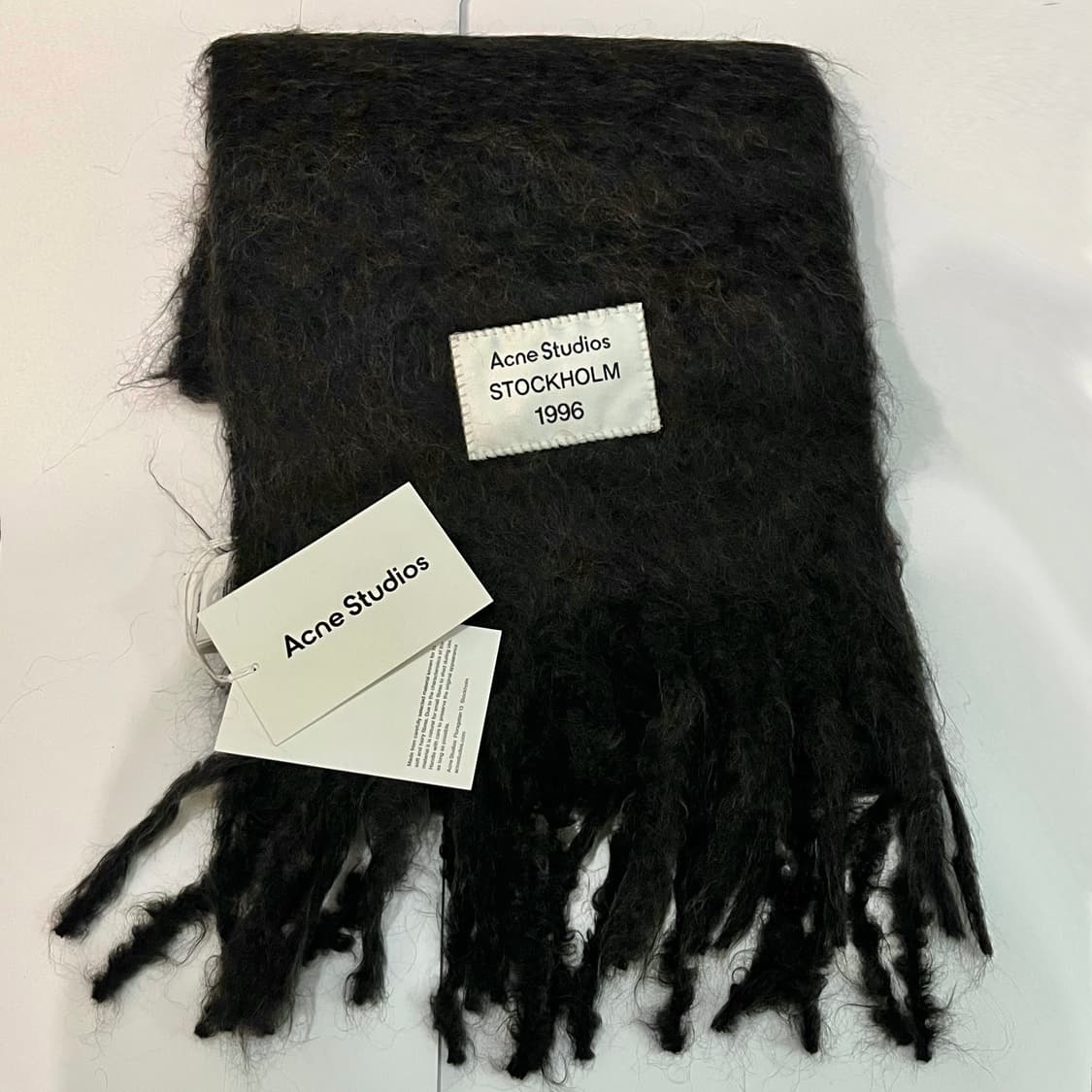 아크네스튜디오 모헤어 머플러/블랙 멀티 상품이미지1