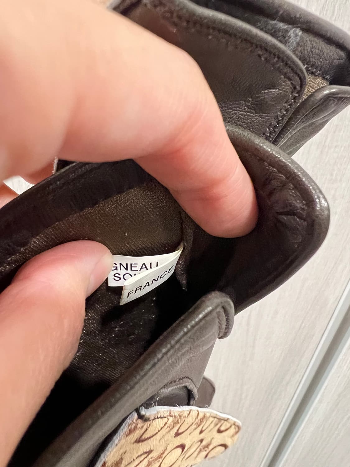 셀린느 송치 양가죽 장갑 상품이미지8