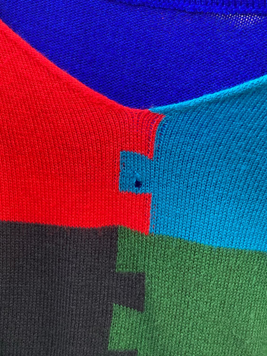 베네통st 비비드 그래픽 니트 상품이미지8