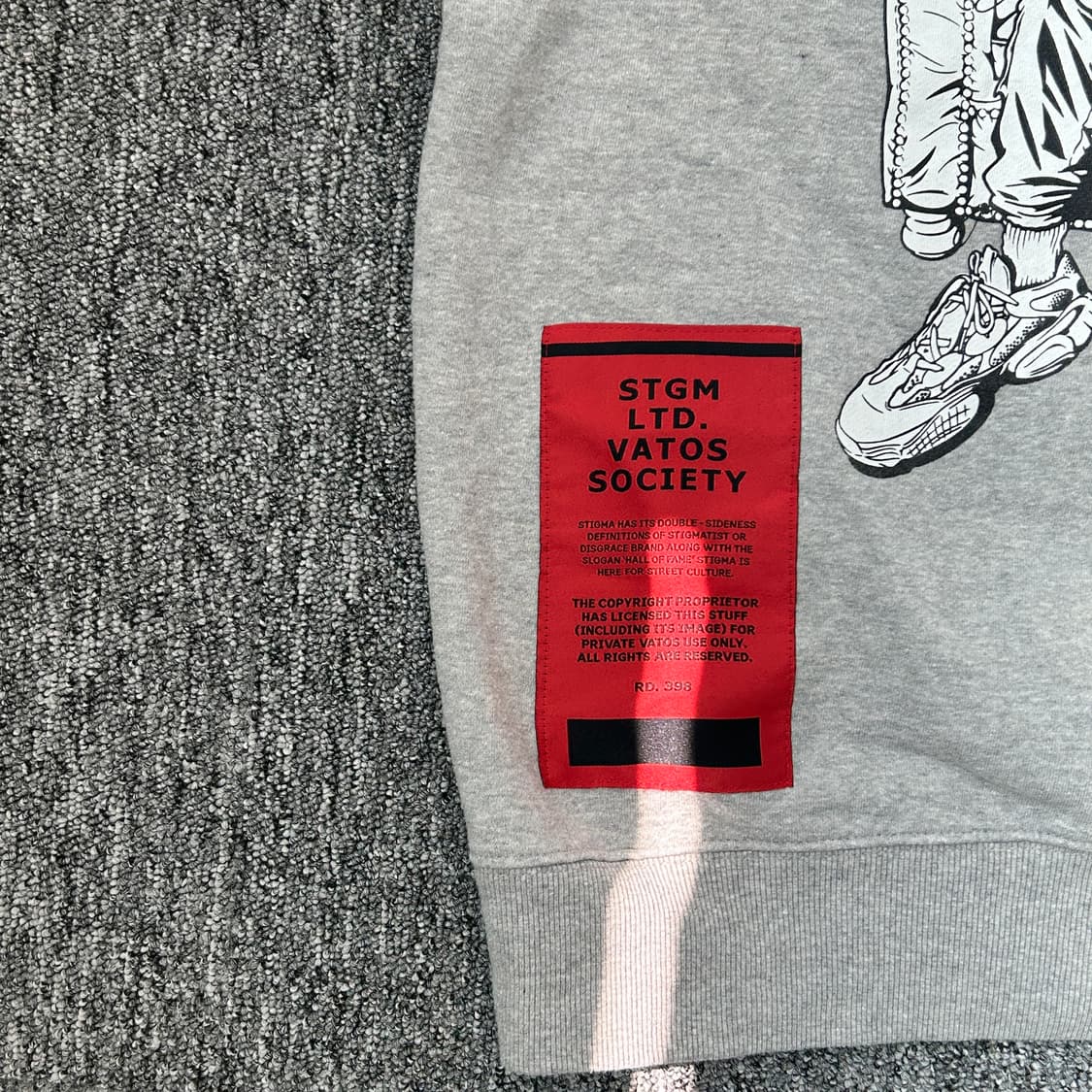 시티그마X허클베리피 분신 굿즈 그레이 맨투맨 상품이미지6