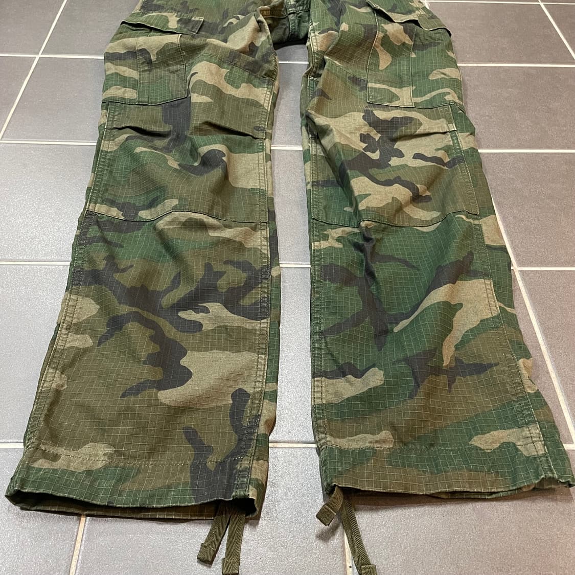 Carhartt camo pants 상품이미지6