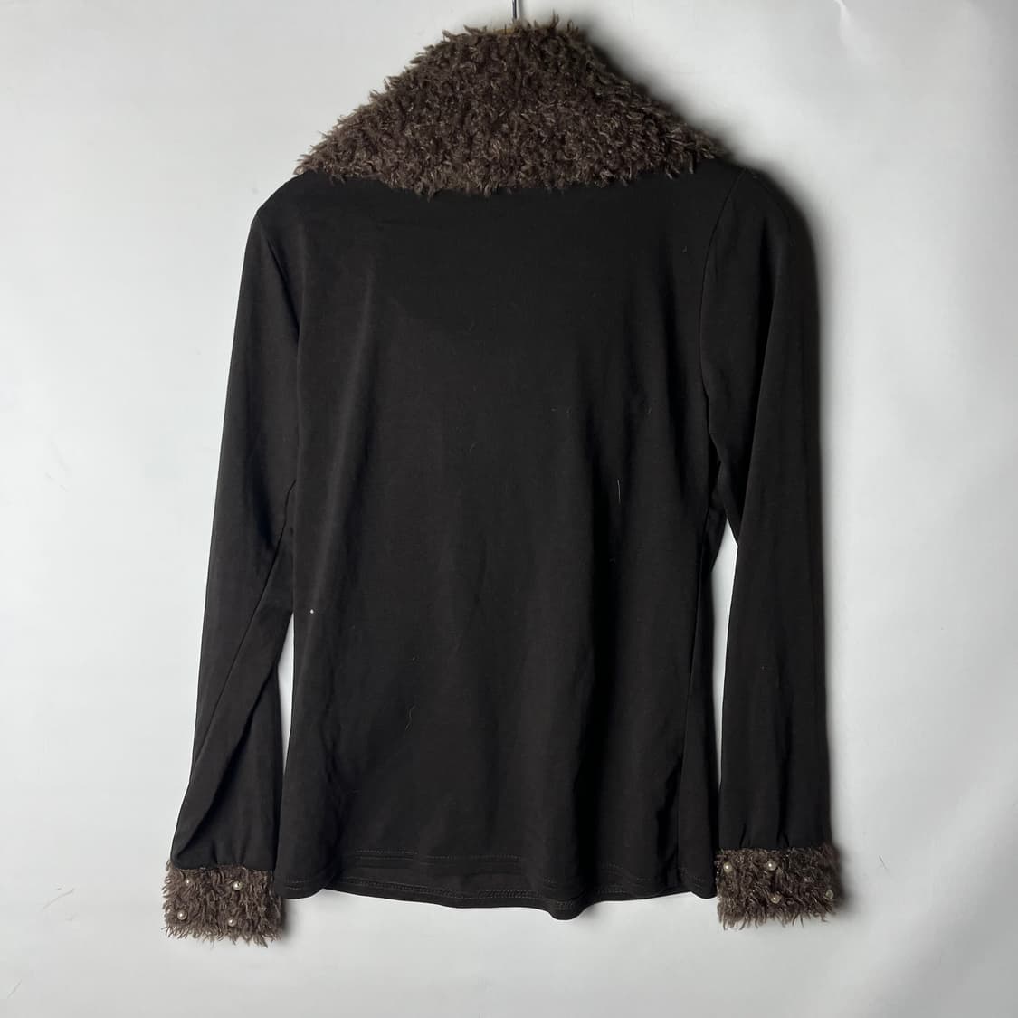 [AXES FEMME] 엑시즈팜 오네갸루 퍼 슬리브리스 상품이미지2