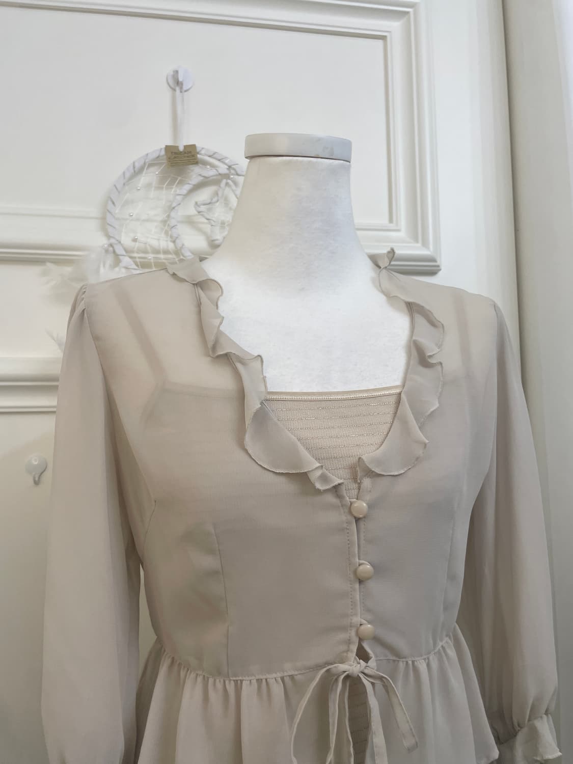 cool beige ruffle bow blouse&glitter lin 상품이미지6