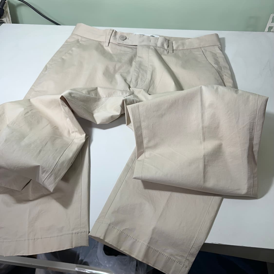 M-L 라코스테 라이트베이지 슬림레귤러핏 써머코튼 치노팬츠 상품이미지4