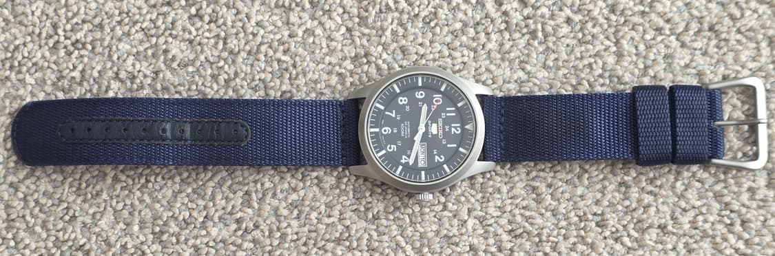 세이코 5 오토메틱 SPORTS
SNZG11K BLUE 스켈레톤 시계 상품이미지5