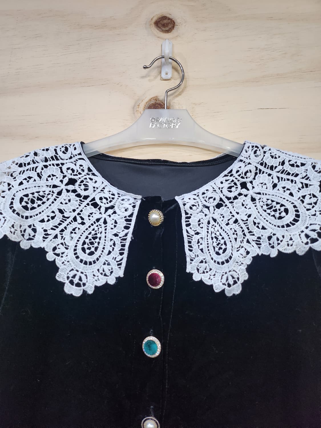 673) 레이스 포인트 벨벳 블라우스 상품이미지5