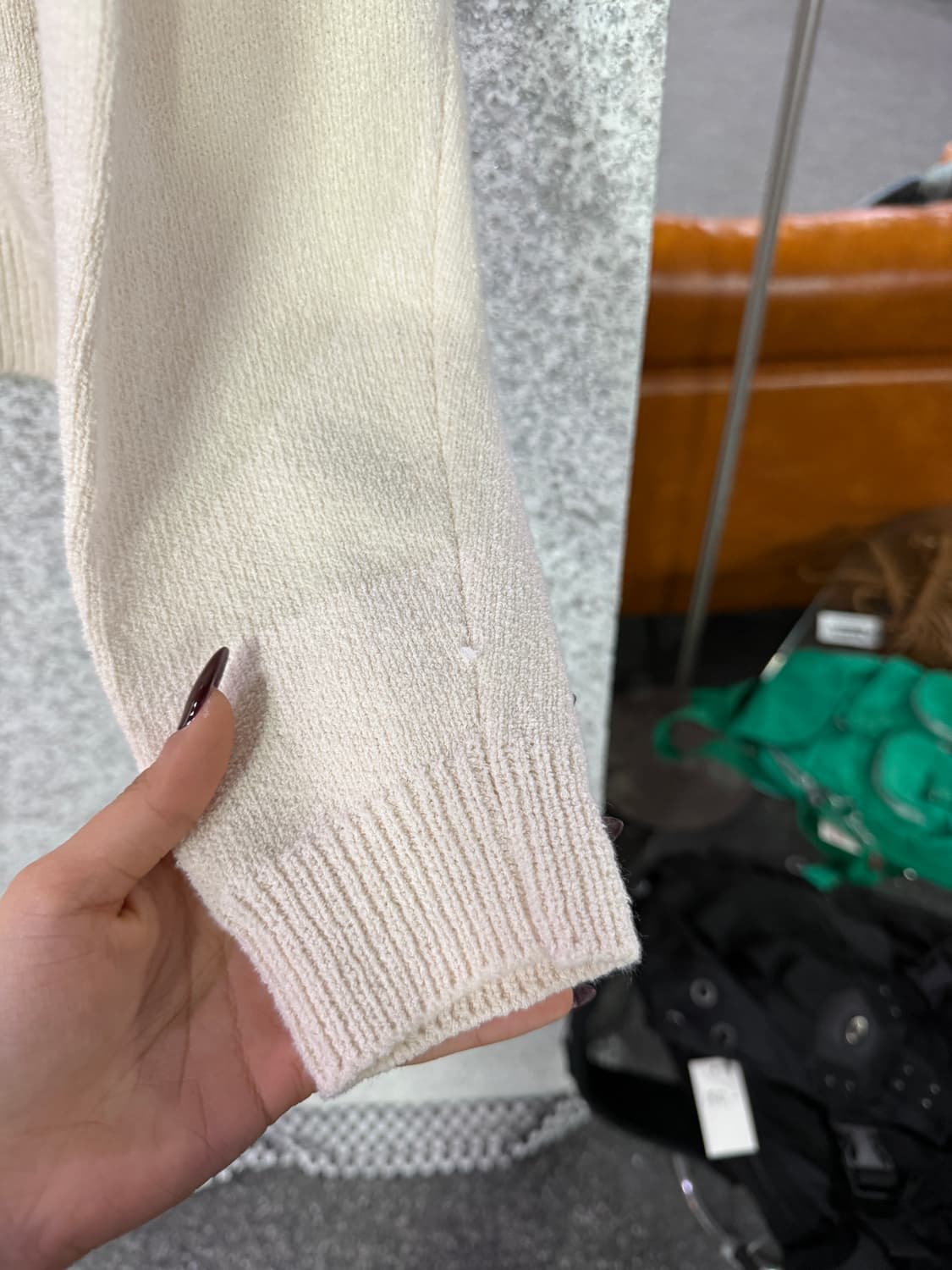 토니웩 패턴 카라 니트 가디건 B4359 상품이미지4