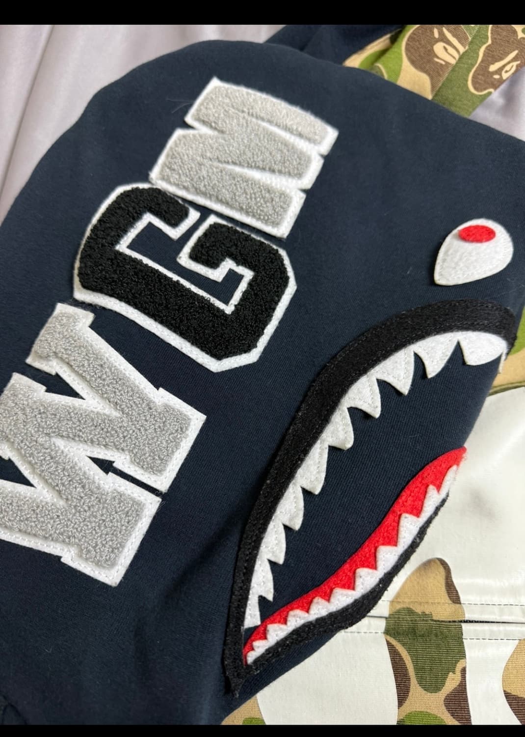 정품 베이프X퓨마 샤크후드 집업 한정판 상품이미지3